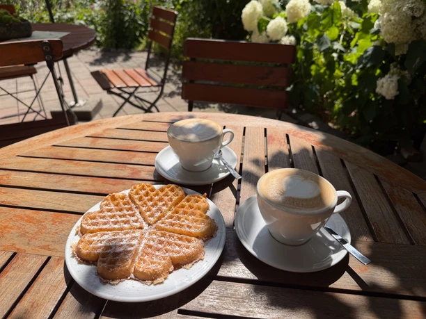 Kapellenhof Farm Café | Borchen-Etteln Kapellenhof Farm Café | Borchen-Etteln