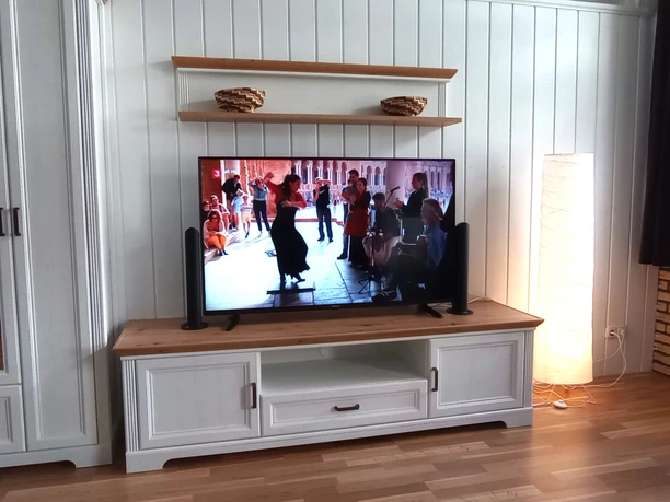 Fernseher Fernseher