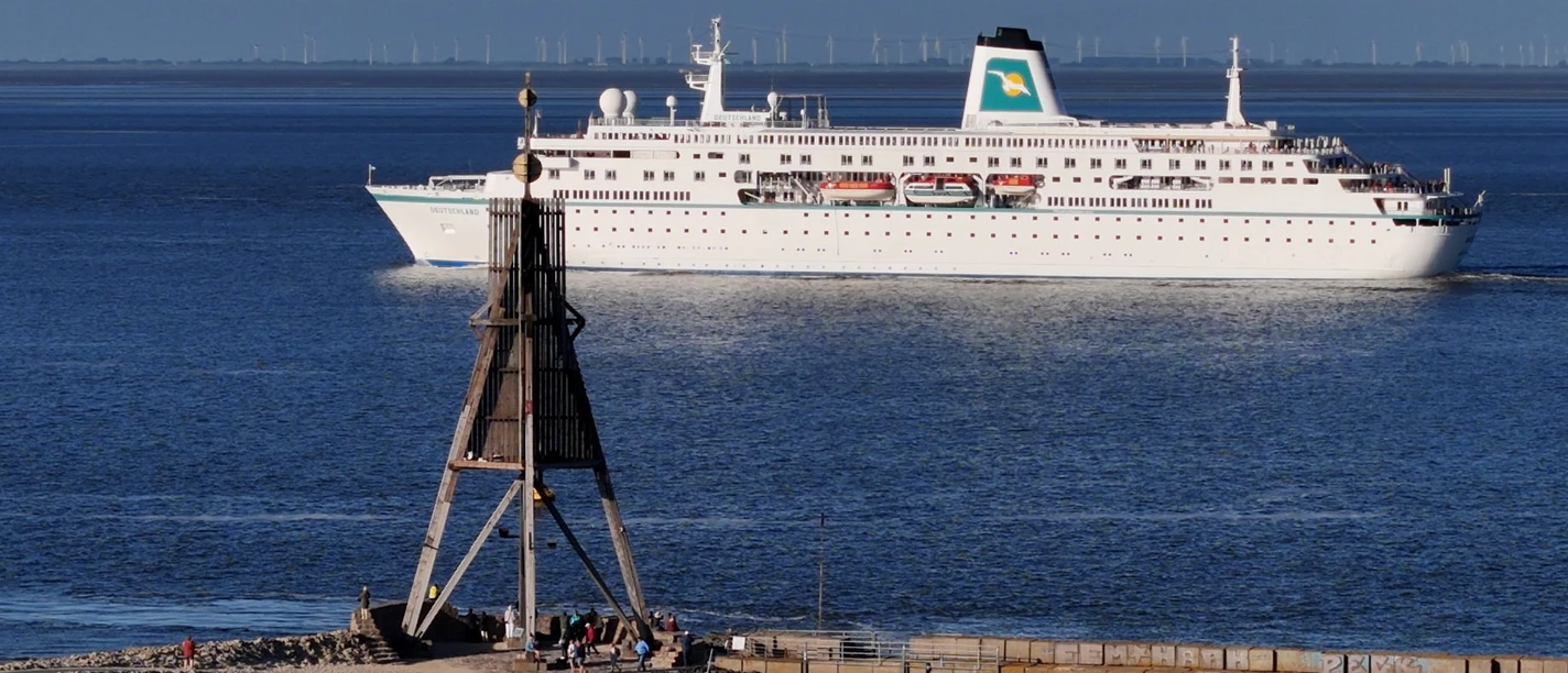zu Abschied vom Traumschiff.jpg zu Abschied vom Traumschiff.jpg