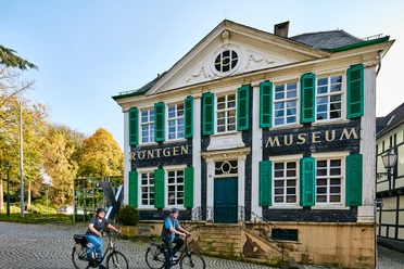 Panorama-Radweg Balkantrasse - Deutsches Röntgen-Museum Panorama-Radweg Balkantrasse - Deutsches Röntgen-Museum in Remscheid Lennep
