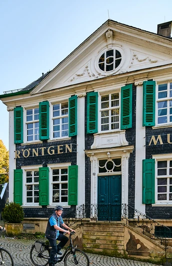 Panorama-Radweg Balkantrasse - Deutsches Röntgen-Museum Panorama-Radweg Balkantrasse - Deutsches Röntgen-Museum in Remscheid Lennep