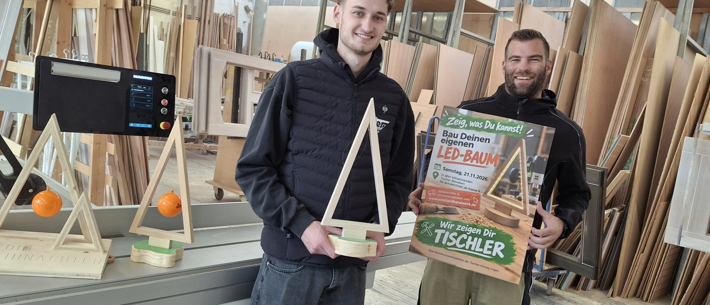Bild 1 LED Aktion der Tischlerinnung Lingen.jpg Bild 1 LED Aktion der Tischlerinnung Lingen.jpg