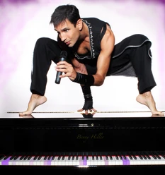 Benny_Hiller-Klavier.jpg