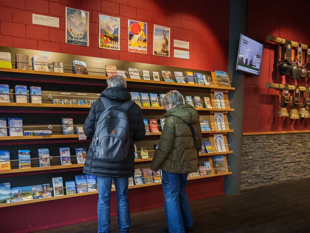 tourist-info-gaest-prospekte.jpg tourist-info-gaest-prospekte.jpg