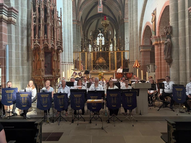 Fritzlar_Adventskonzert 2026 Katholischer Bläserchor Fritzlar_IMG-20260816-WA0009(1)_(Katholischer bläserchor Fritzlar(c)).jpg Fritzlar_Adventskonzert 2026 Katholischer Bläserchor Fritzlar_IMG-20260816-WA0009(1)_(Katholischer bläserchor Fritzlar(c)).jpg