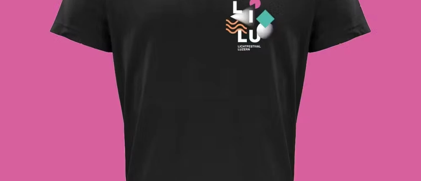 Lilu-Shirt.jpg Lilu-Shirt.jpg