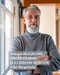 Das Bild zeigt den Referent Jürgen Sturma.