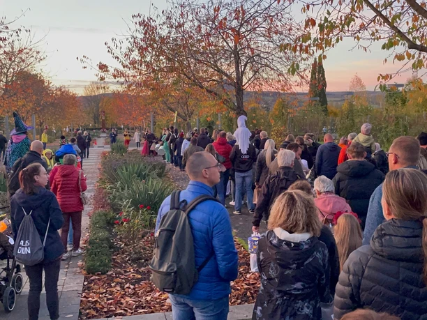 Saisonabschlussfest im Europa-Rosarium Sangerhausen Saisonabschlussfest im Europa-Rosarium Sangerhausen