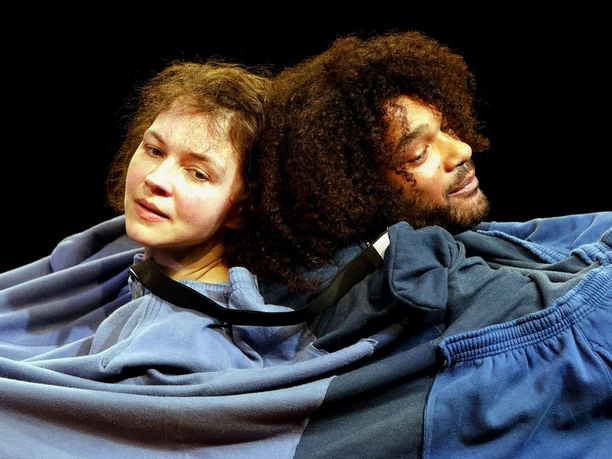 Genauso, nur anders_1_© Ursula Kaufmann.JPG Genauso, nur anders_1_© Ursula Kaufmann.JPG