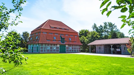 Der Kornspeicher in Nieder Ochtenhausen von Außen Der Kornspeicher in Nieder Ochtenhausen von Außen