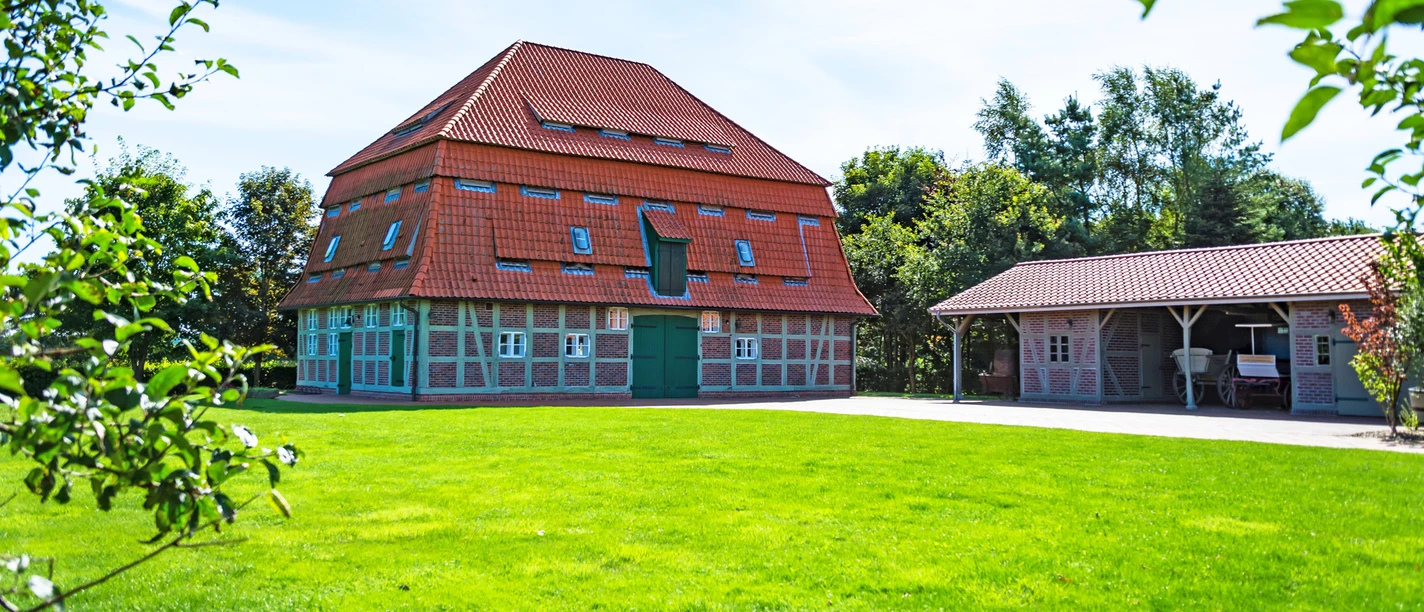 Der Kornspeicher in Nieder Ochtenhausen von Außen Der Kornspeicher in Nieder Ochtenhausen von Außen