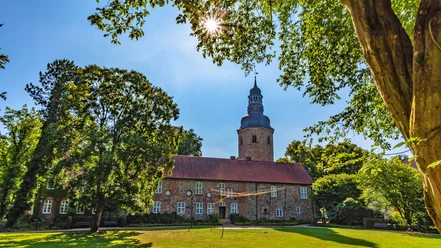 Der Stadtpark mit Museum Kloster Zeven und St.-Viti-Kirche Der Stadtpark mit Museum Kloster Zeven und St.-Viti-Kirche