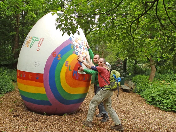 RiesenEi im Natur- und Erlebnispark Bremervörde RiesenEi im Natur- und Erlebnispark Bremervörde