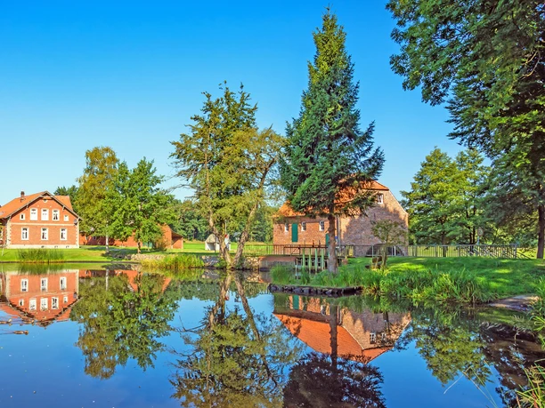 Wassermühle Bademühlen mit Mühlenteich Wassermühle Bademühlen mit Mühlenteich