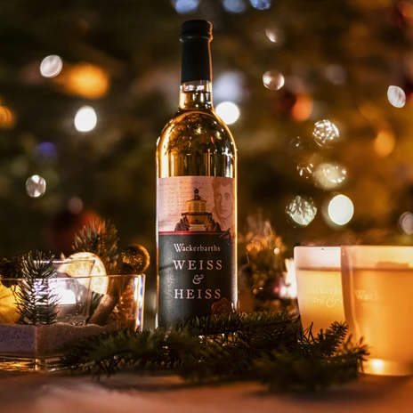Wackerbarths Weiß-und-Heiß-Glühwein Wackerbarths Weiß-und-Heiß-Glühwein