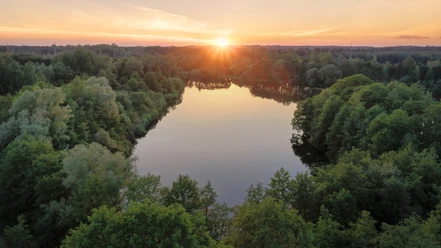 Der Kleine Bullensee aus der Vogelperspektive Der Kleine Bullensee aus der Vogelperspektive