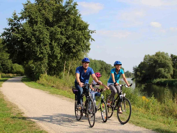 Radfahren entlang der Aller Radfahren entlang der Aller