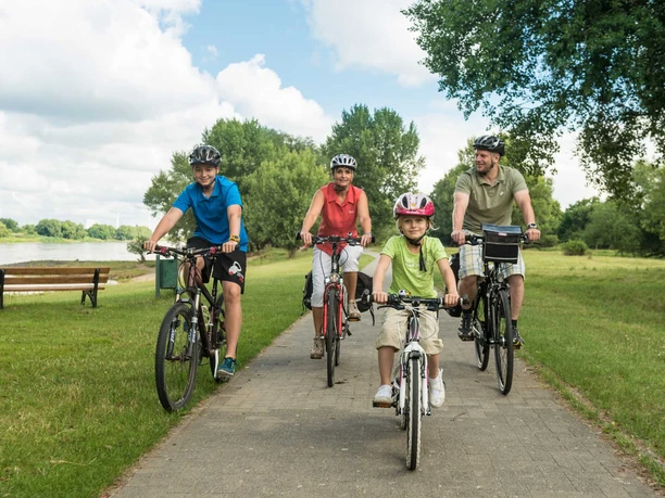 Radtour mit der ganzen Familie