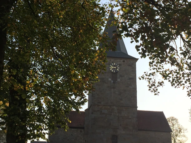 Herbststimmung an der Ehemaligen Kirche in Hagen aTW Herbststimmung an der Ehemaligen Kirche in Hagen aTW