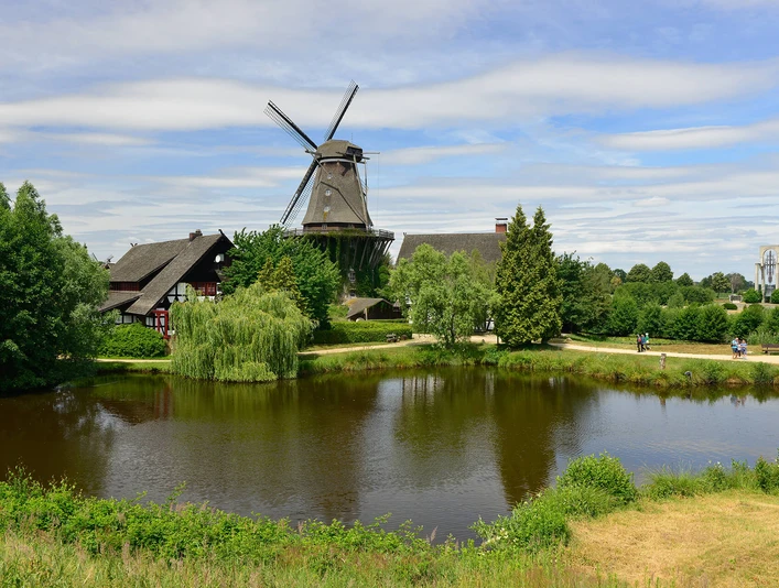 Blick auf das Gifhorner Mühlenmuseum Blick auf das Gifhorner Mühlenmuseum in Gifhorn