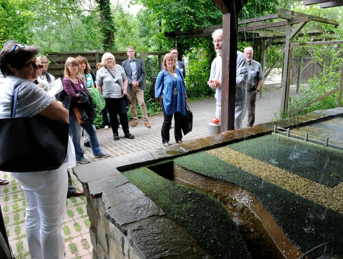 Besuchergruppe im Otter-Zentrum Besuchergruppe im Otter-Zentrum Hankensbüttel