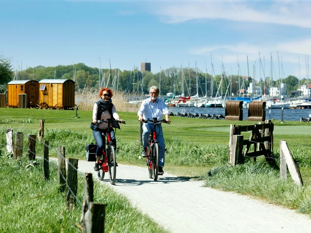 rad-paar-zwischenahner-meer