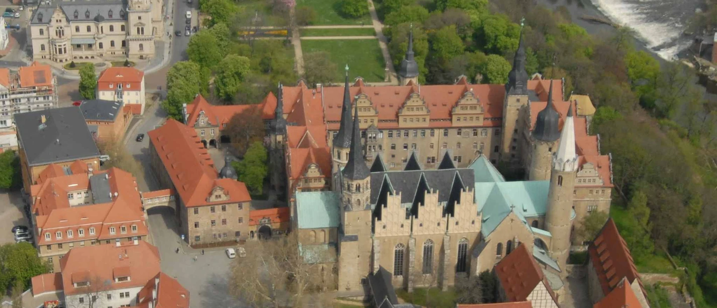 merseburg_luftbild-domschloss