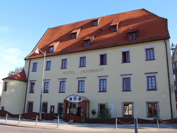 weissenfels_hotel_jaegerhof_hausansicht_c_-ralf-rainer-hoffmann