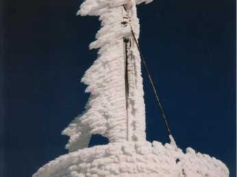 Hochfellnkreuz im Winter