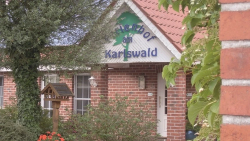 Fhof_AmKarlswald_Haus_mini.jpg