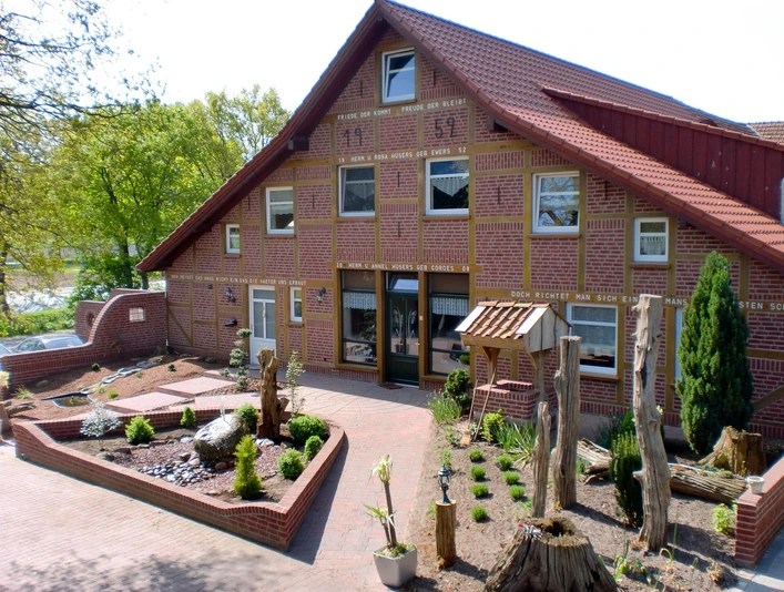 Ferienhof_Huesers__Haren_-_Aussenansicht.jpg