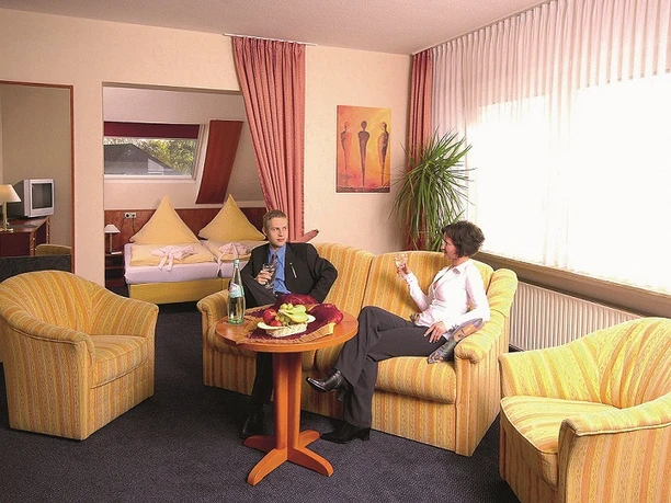 Walker_Gaeste_in_Zimmer_mini.jpg