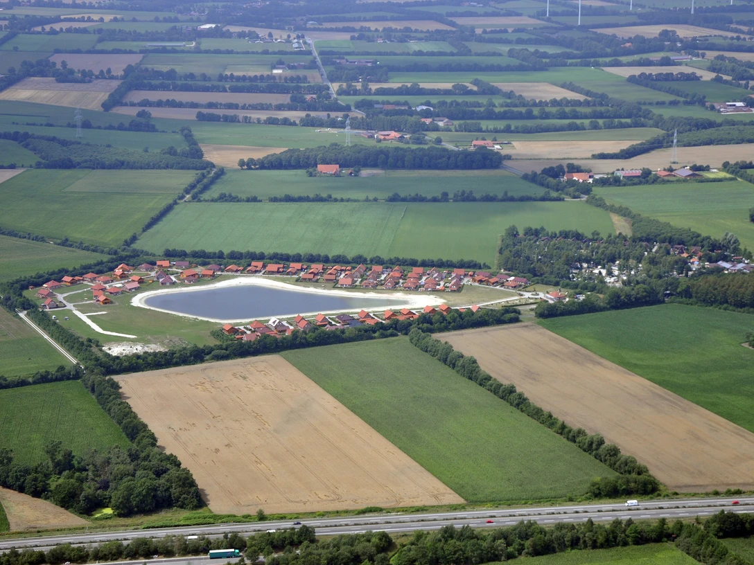 luftbild-walchum-seepark-eiken-01-2010-hw