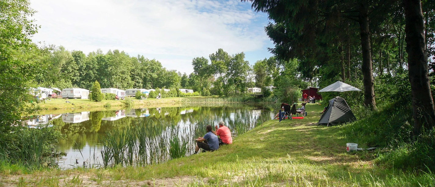 campingplatz_neuengland_natur_see