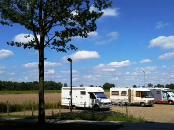 wohnmobilstellplatz-am-erikasee-2016-1