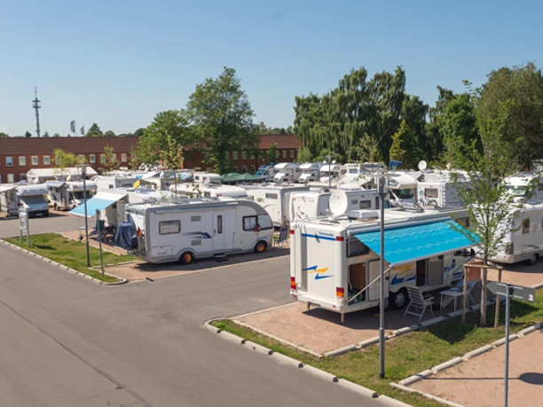 Wohnmobilstellplatz Aurich Wohnmobilstellplatz Aurich am De Baalje