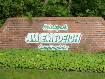 Eingang zum Freizeitpark am Emsdeich Westoverledingen