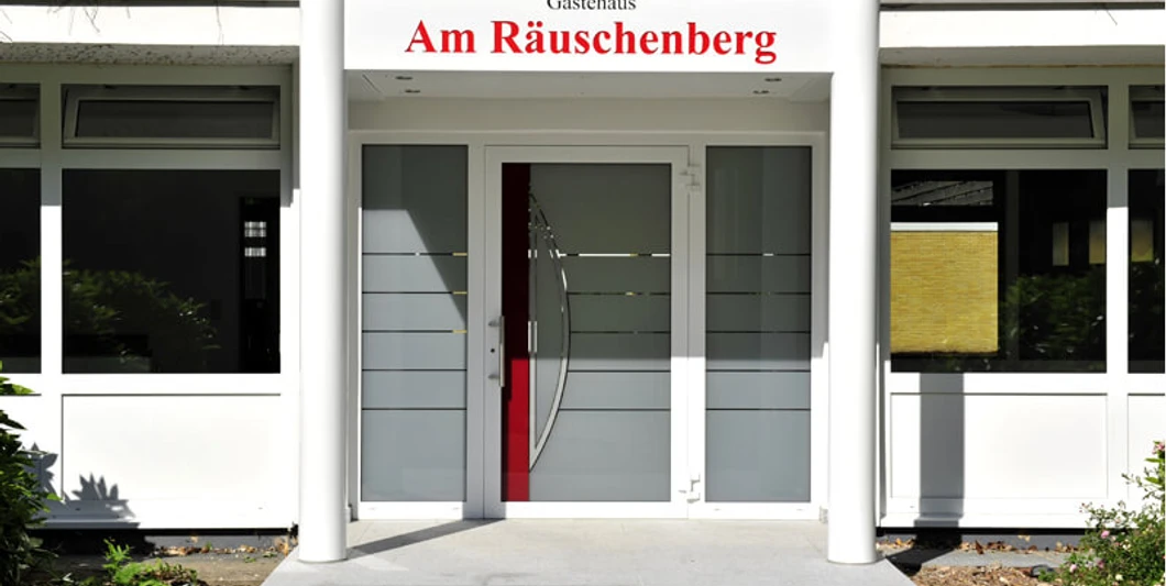 gaesthaus-raueschenberg-eingang Eingang des Gästehauses