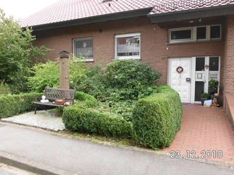 fewo-hausboemelburg-hausansicht Eingang des Hauses von Außen
