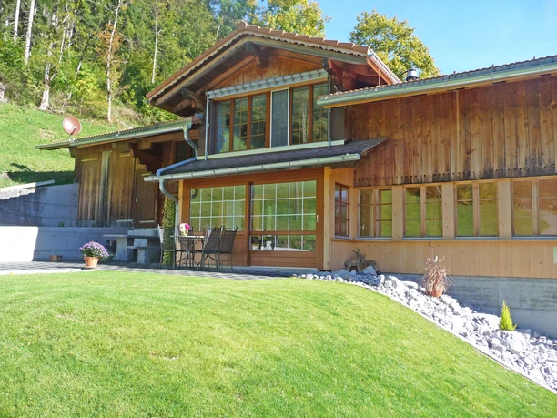 Aussenansicht Sommer