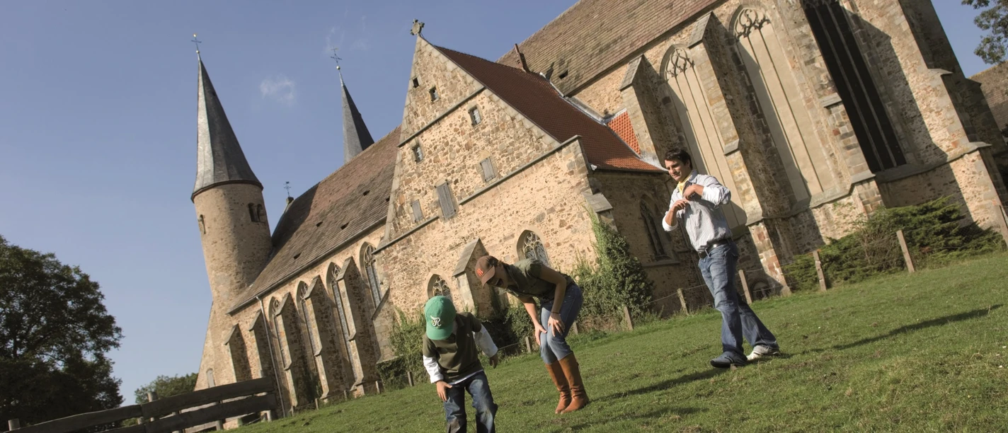 Jugendfreizeitheim Kloster Möllenbeck Jugendfreizeitheim Kloster Möllenbeck