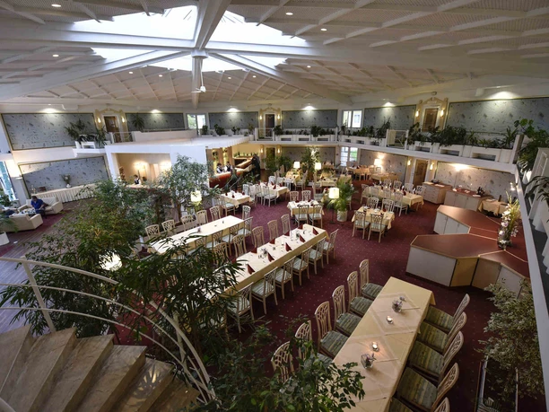 osterfeld_atrium_hotel_restaurant_c_hotel_osterfeld_gmbh