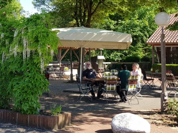 Sommerterrasse des Oste-Hotels Bremervörde Sommerterrasse des Oste-Hotels Bremervörde