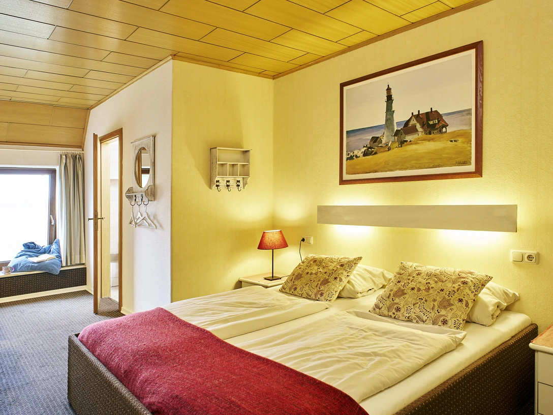 Zimmer für schöne Träume auf Bamans Hof Zimmer für schöne Träume auf Bamans HofRooms for beautiful dreams on Baman's farmVærelser til smukke drømme på Bamans gårdKamers voor mooie dromen op Baman's boerderij