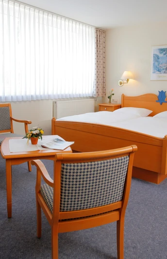 Doppelzimmer für eine erholsame Nacht im Selsinger HofDouble room for a relaxing night at the Selsinger HofDobbeltværelse til en afslappende nat på Selsinger HofTweepersoonskamer voor een ontspannen nacht in het Selsinger Hof