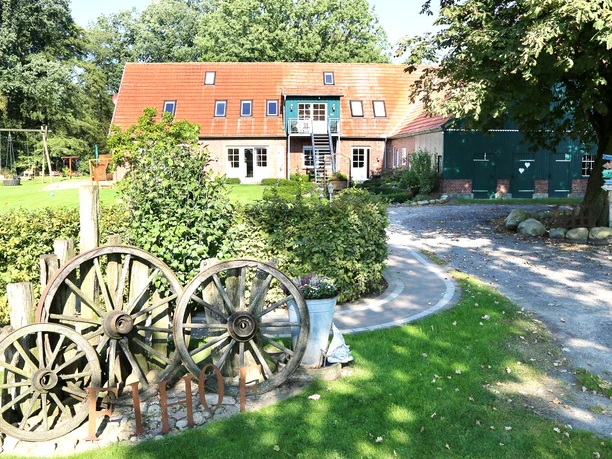 FiHoF - Fitschen-Hobbeling Ferienwohnungen FiHoF - Fitschen-Hobbeling Ferienwohnungen