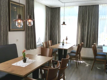 Gaststube des Hotel-Restaurants Kluster HofRestaurant of the Hotel-Restaurant Kluster HofSalonen på Hotel-Restaurant Kluster HofSalon van Hotel-Restaurant Kluster Hof