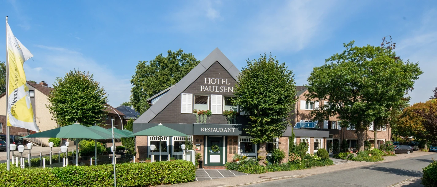 Außenansicht des Hotel Paulsen in Zeven Außenansicht des Hotel Paulsen in Zeven