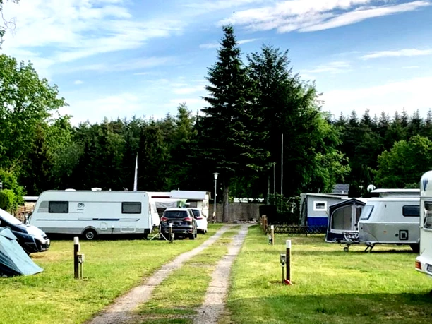 Kampeerplaatsen op camping Hepstedt Kampeerplaatsen op camping Hepstedt