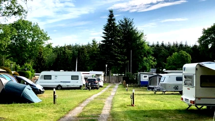 Stellplätze auf dem Campingplatz Hepstedt Stellplätze auf dem Campingplatz Hepstedt